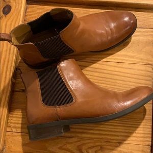 Clark’s warm brown Chelsea boots